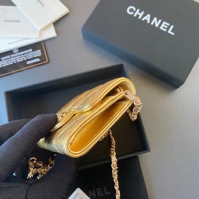 Chanel Gold Waist Mini Wallet - Image 4