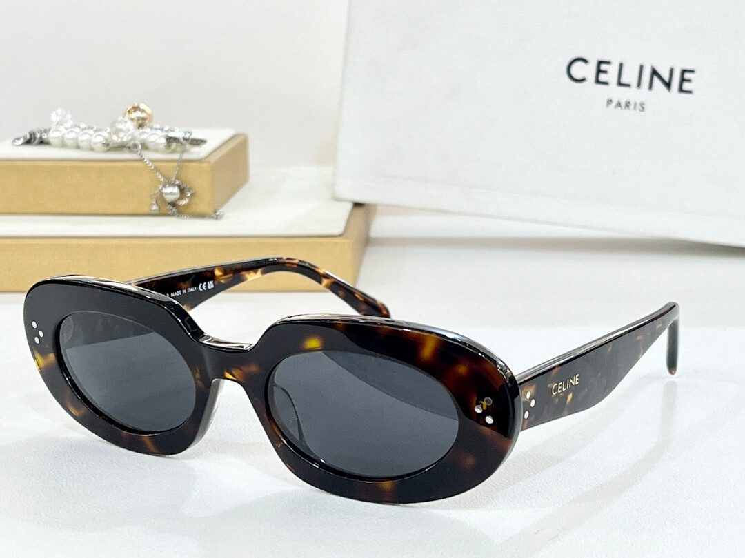 Celine Bold 3 Dots Sunglasses - Image 4