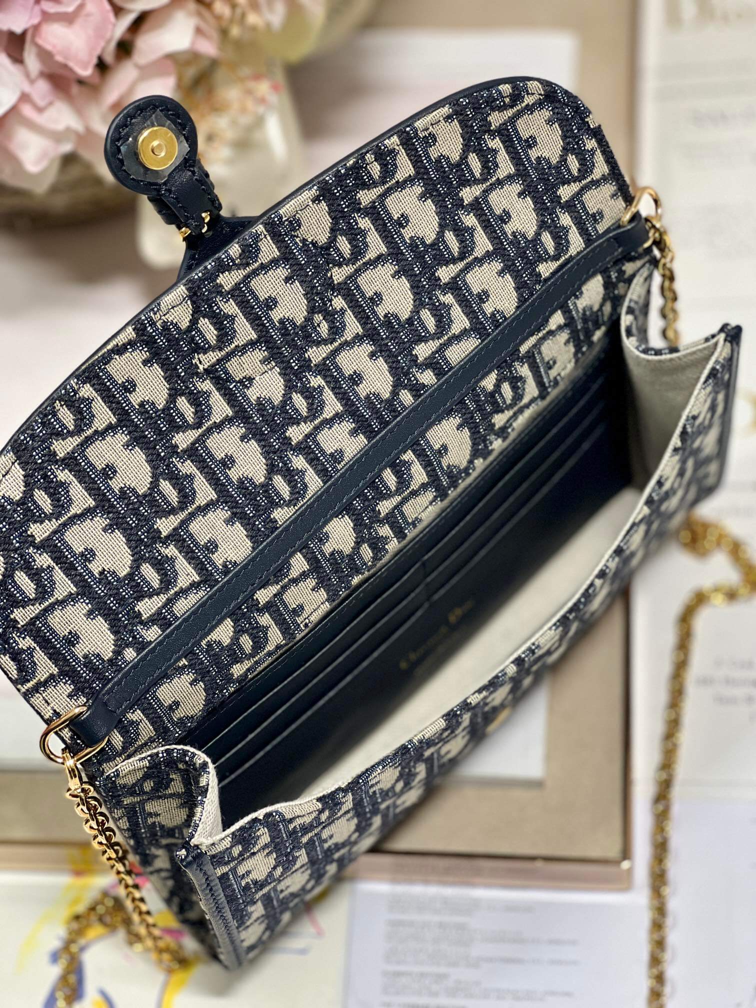 Dior Bobby East-West Pouch - Image 6