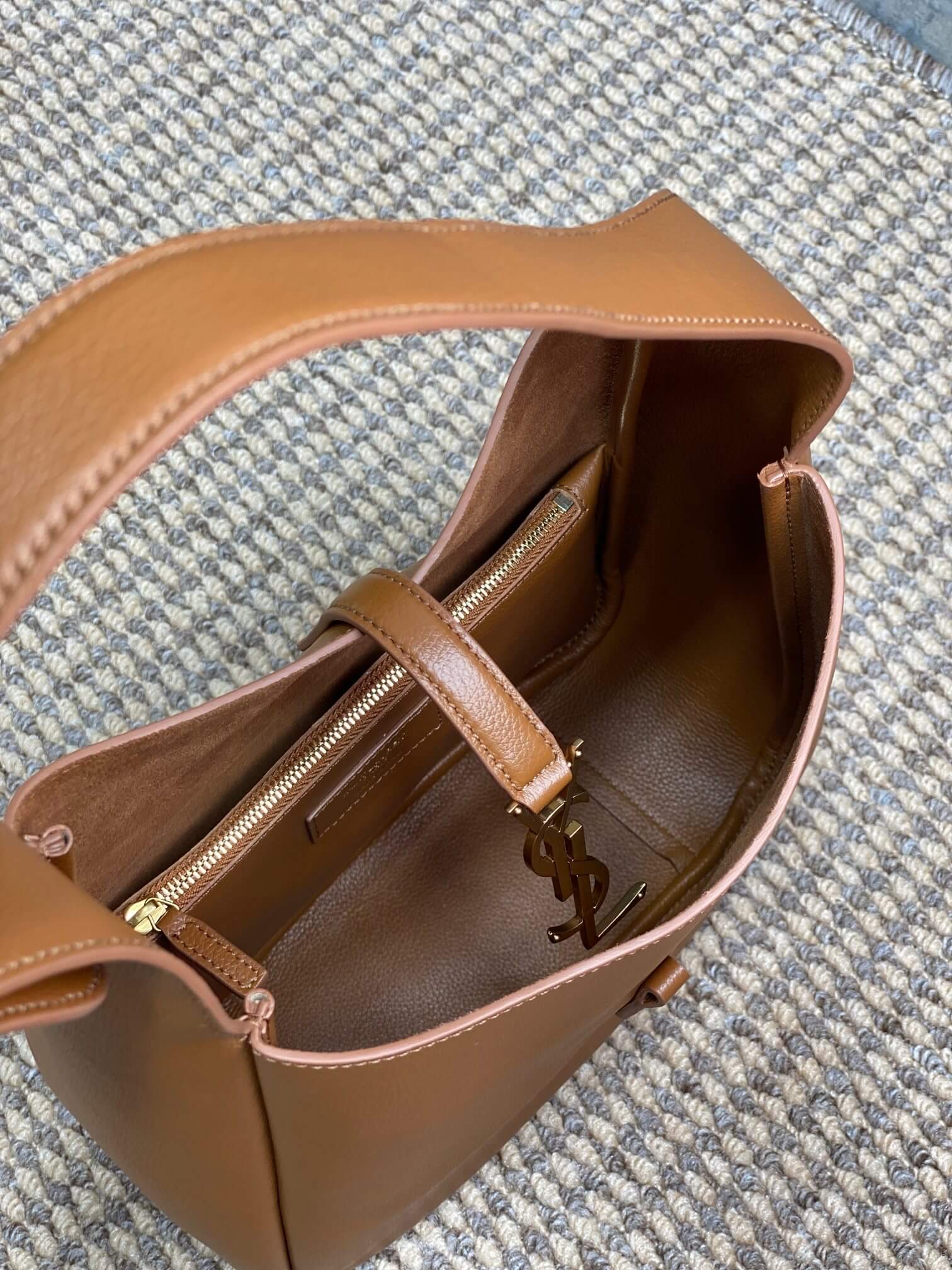 YSL Le 5A7 Bag - Image 6