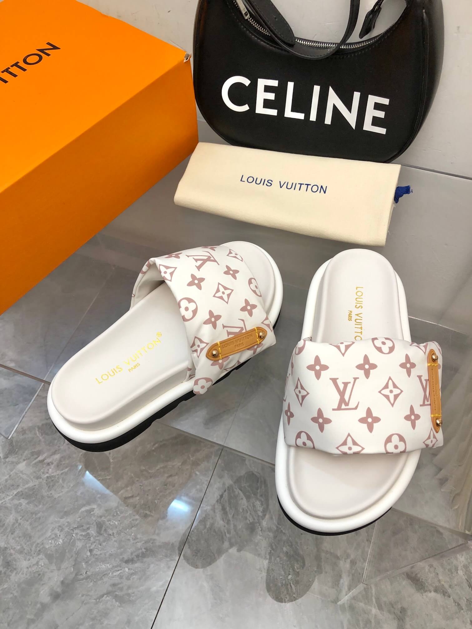 LV Giovanni Sandals - Image 4
