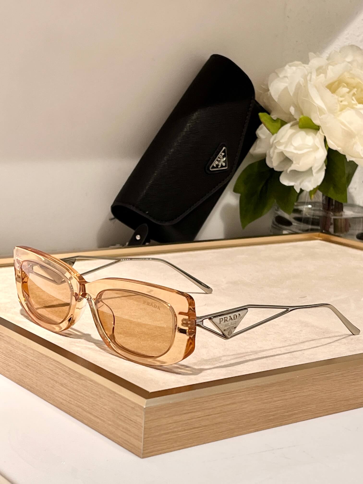 Prada PR 14YS Sunglasses - Image 5