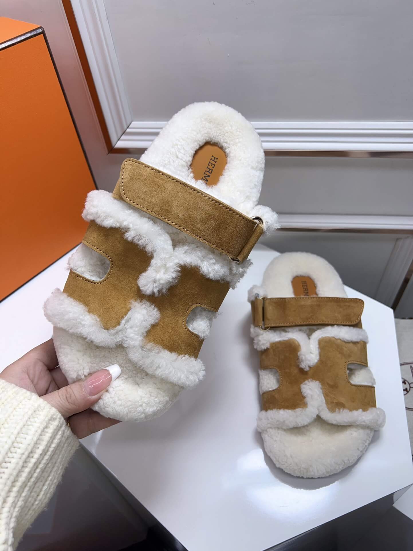 Hermes Teddy Chypre Sandal - Image 3