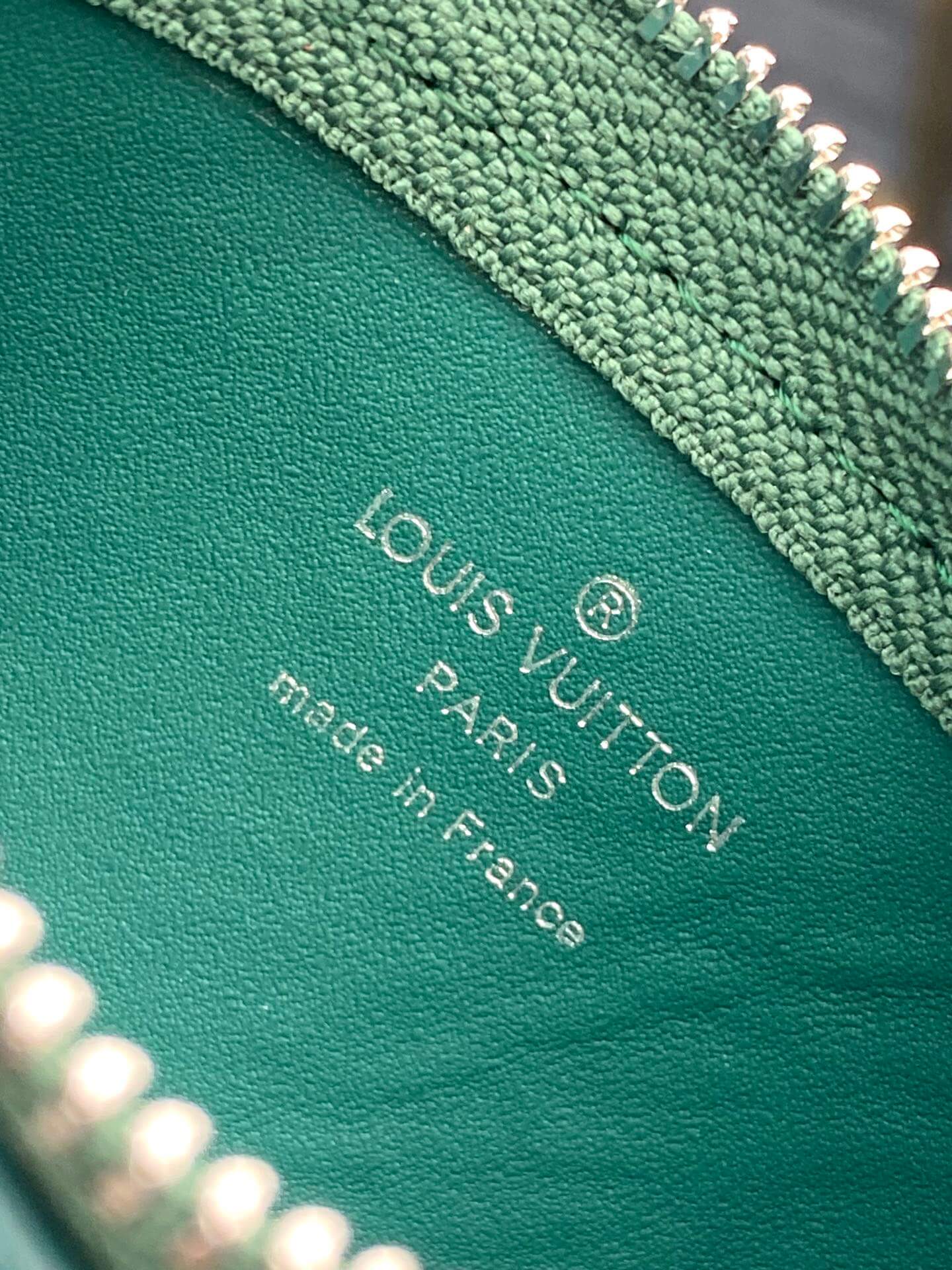 Louis Vuitton Key Pouch - Image 6