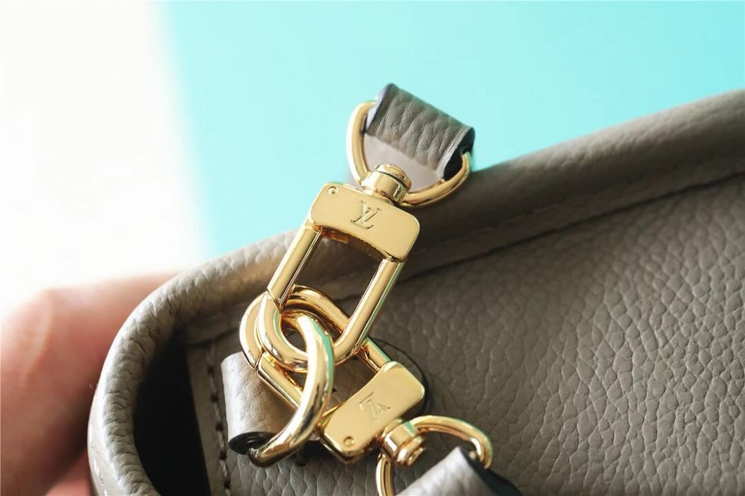 LV Nano Diane Monogram Empreinte Bag - Image 7