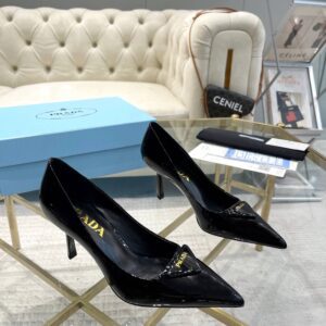 Prada Black Pumps Heel