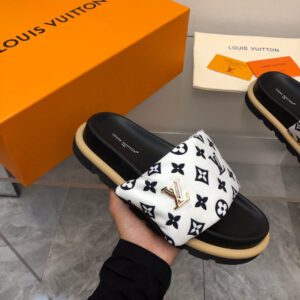 LV Giovanni Sandals