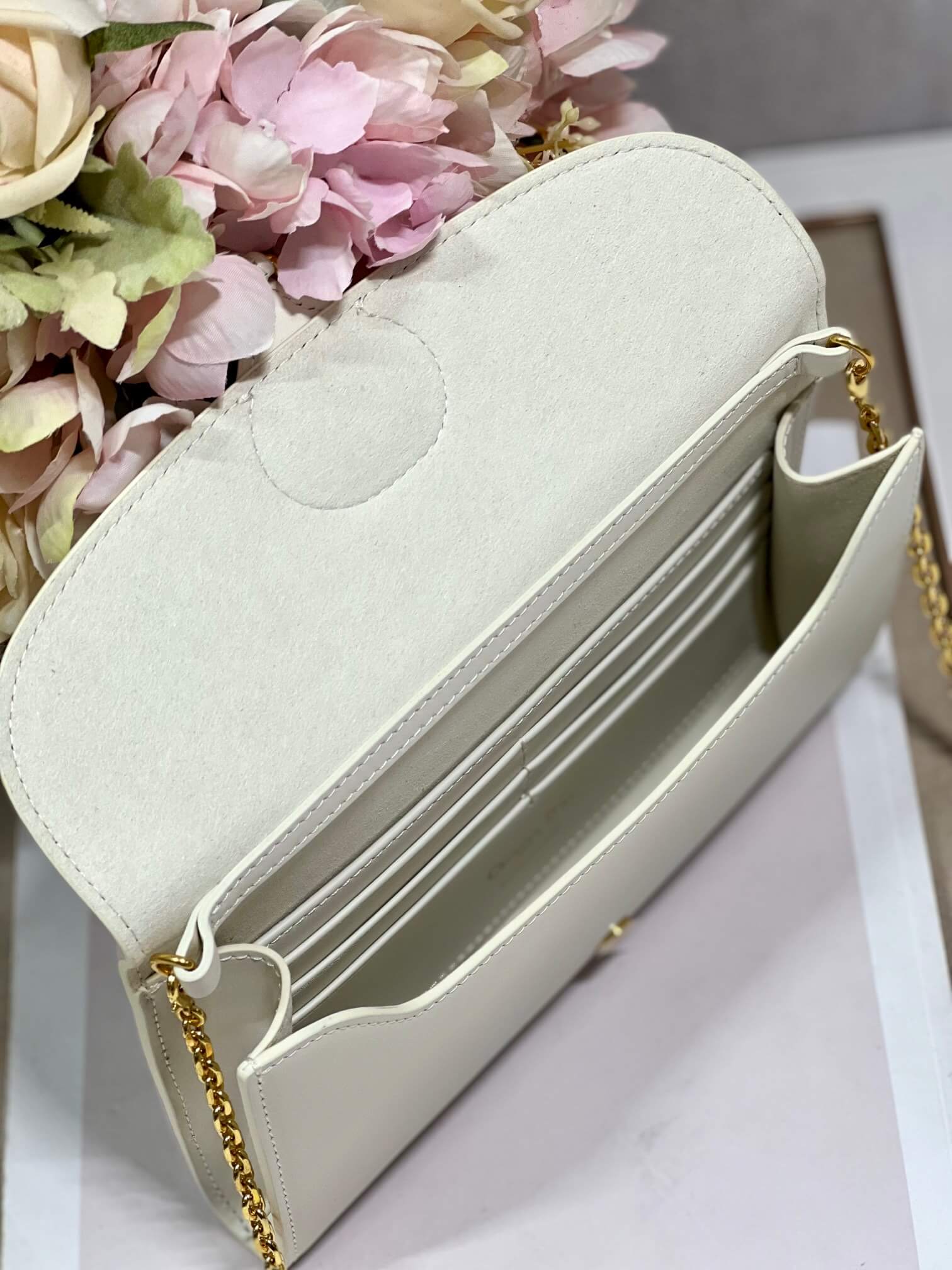 Dior Bobby East-West Pouch - Image 9