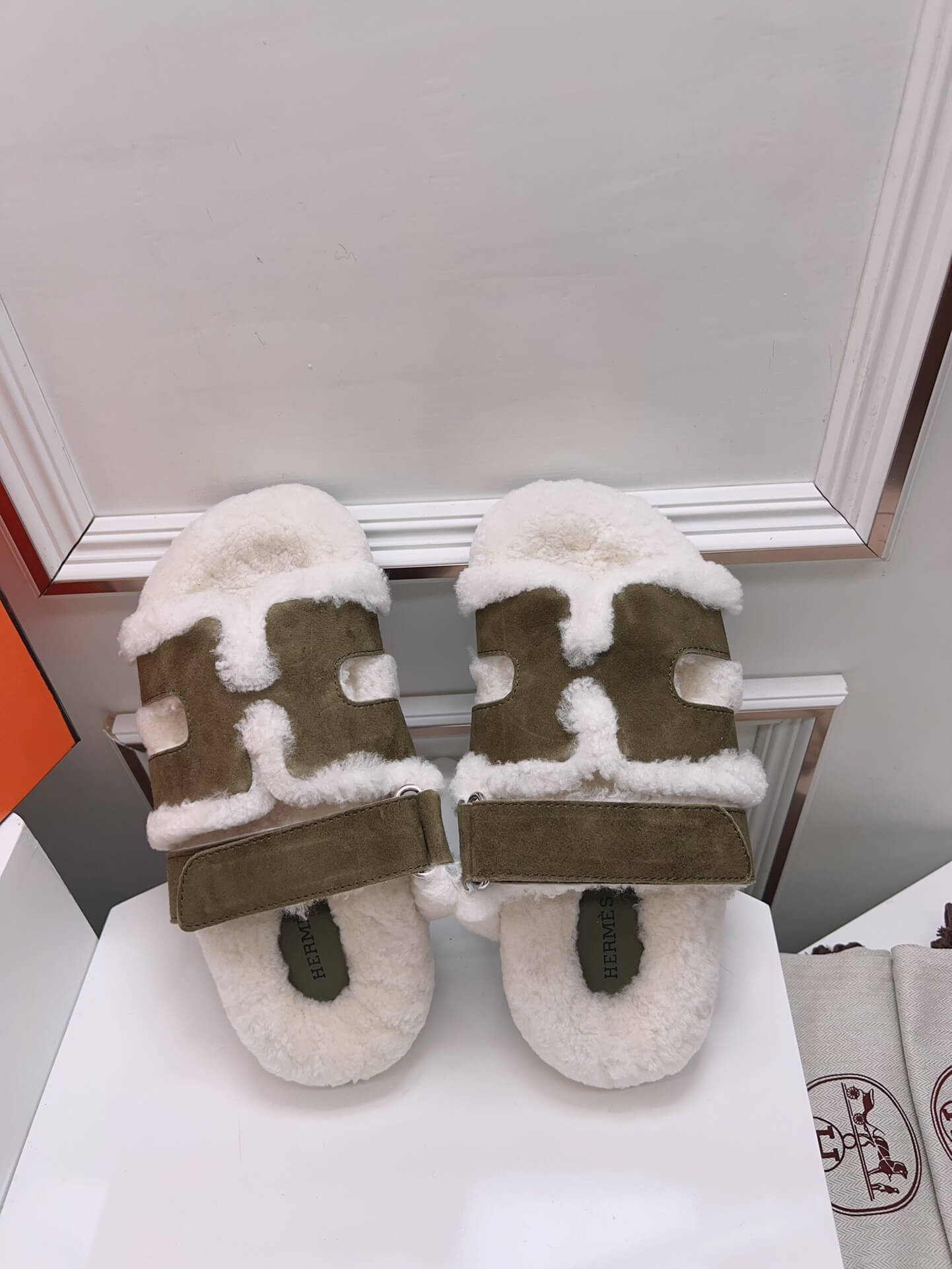 Hermes Teddy Chypre Sandal - Image 6
