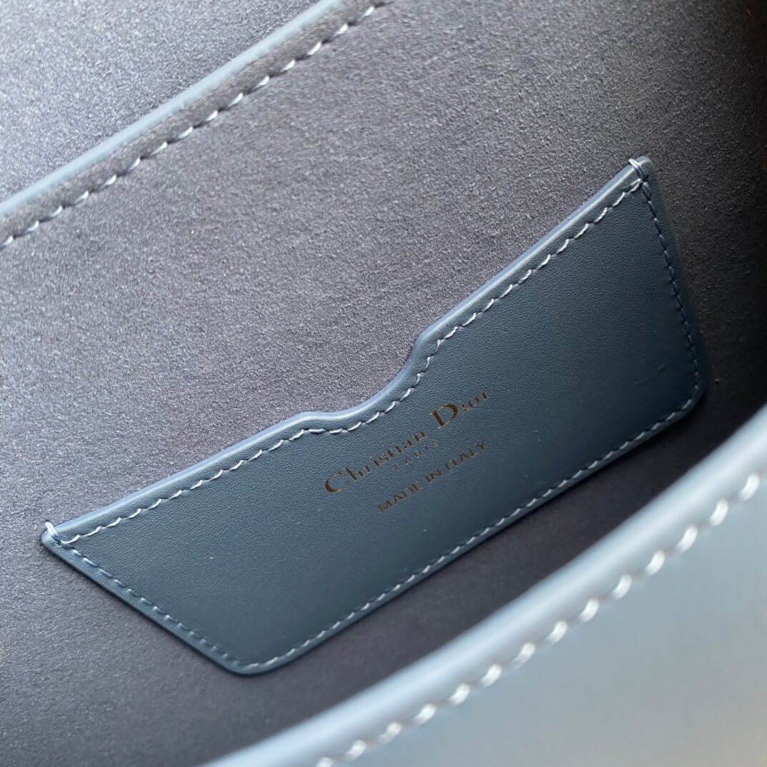 Dior Bobby Bag - Image 9