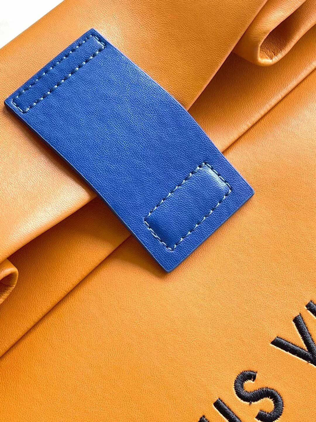 LV Sandwich Bag - Image 9