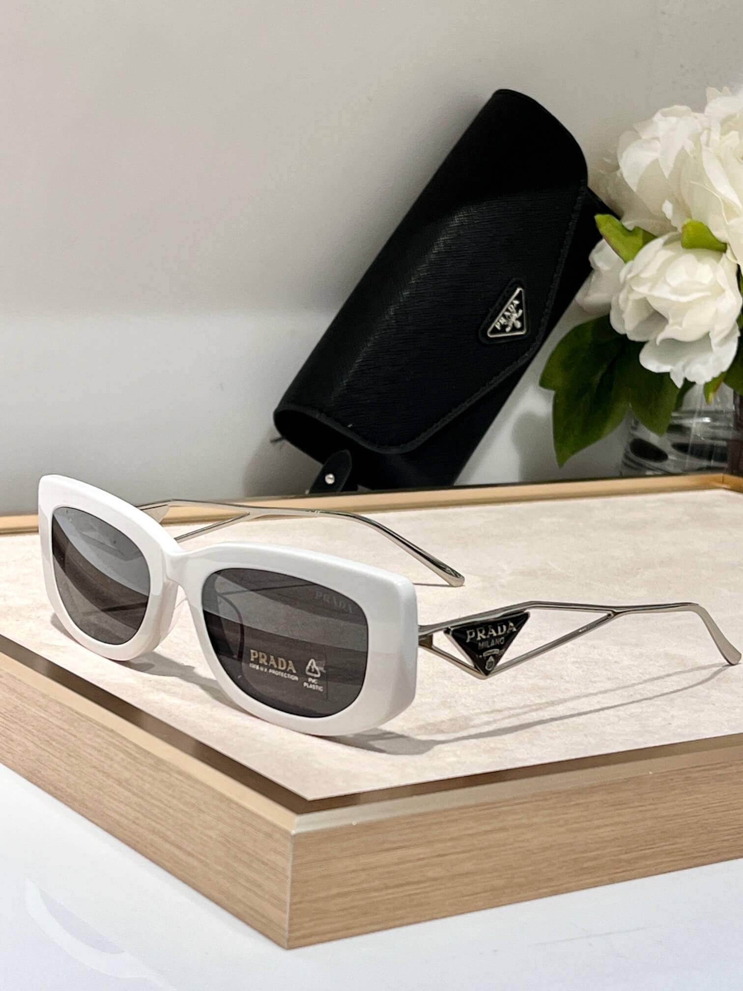 Prada PR 14YS Sunglasses