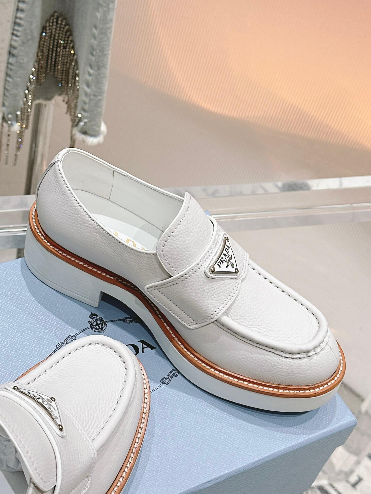 Men Prada Loafers - Image 5