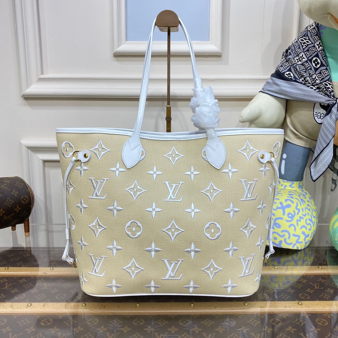 Louis Vuitton Neverfull Bag - Image 7