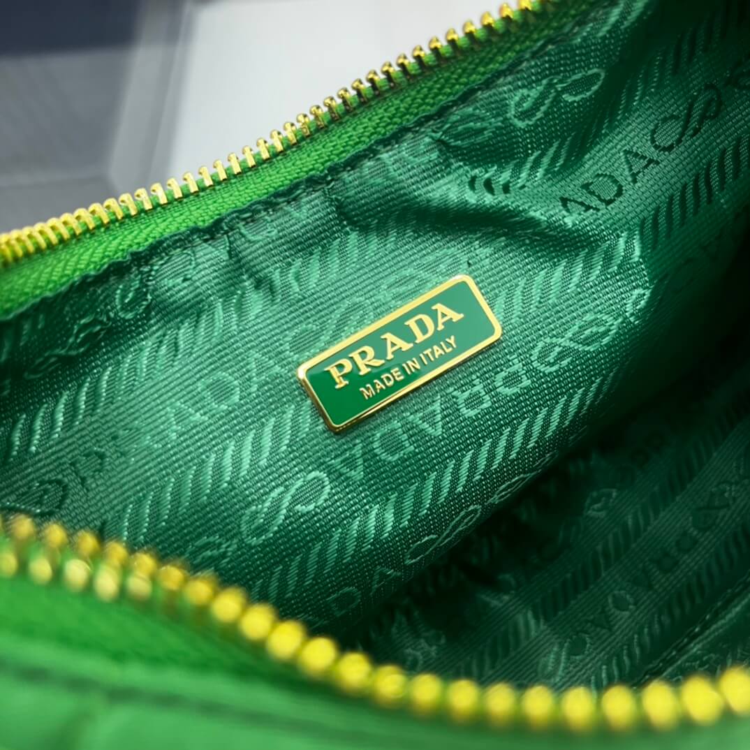 Prada Re-Edition Re-Nylon mini-bag - Image 9