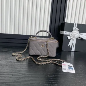 CHANEL Lambskin Grey Top Handle Vanity Case Chain