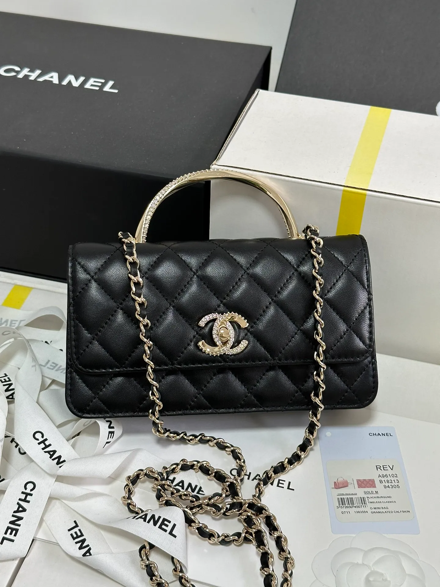 CHANEL Lambskin Quilted Crystal Top Handle Clutch With Chain Black - Image 3