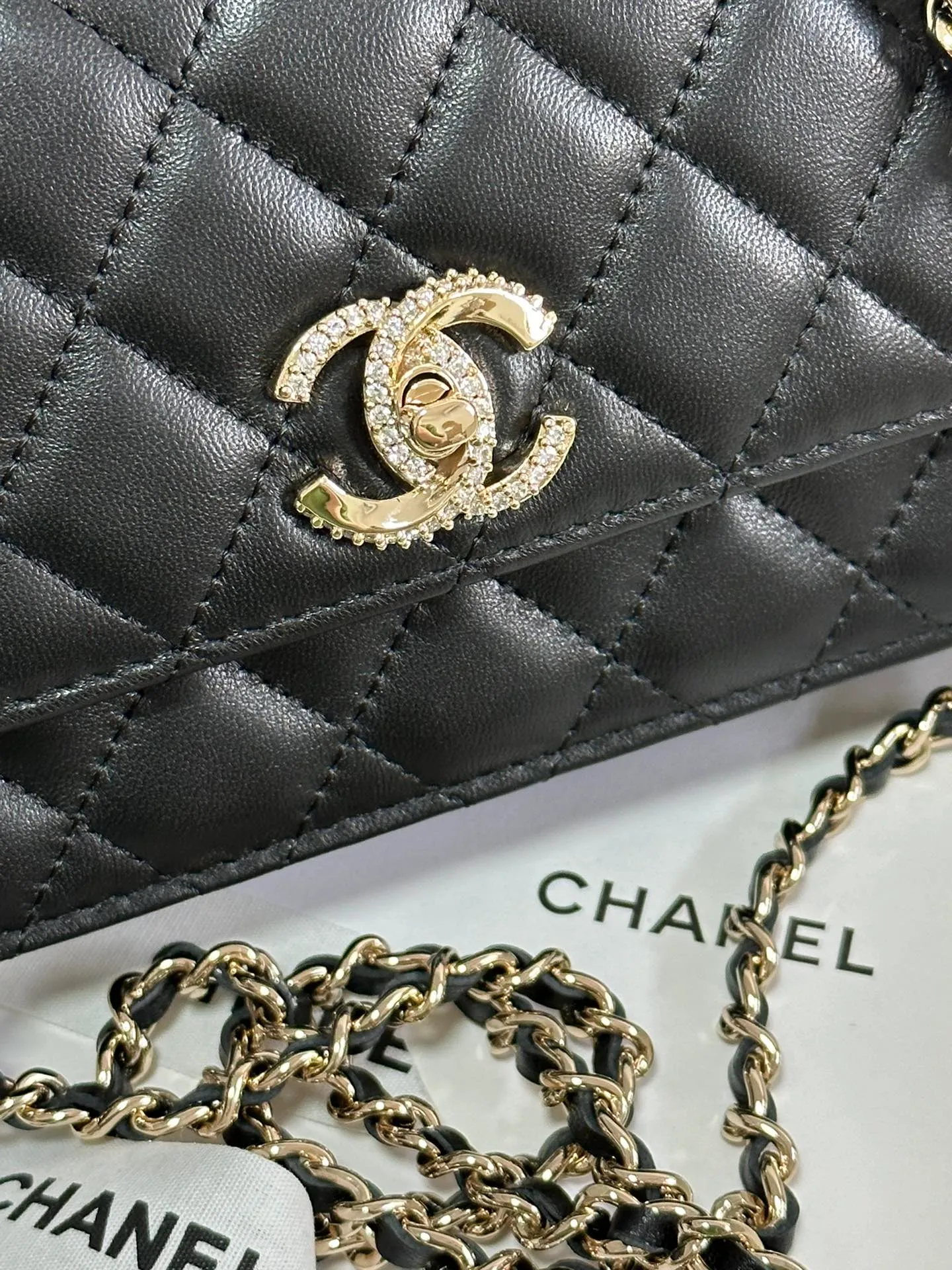 CHANEL Lambskin Quilted Crystal Top Handle Clutch With Chain Black - Image 6