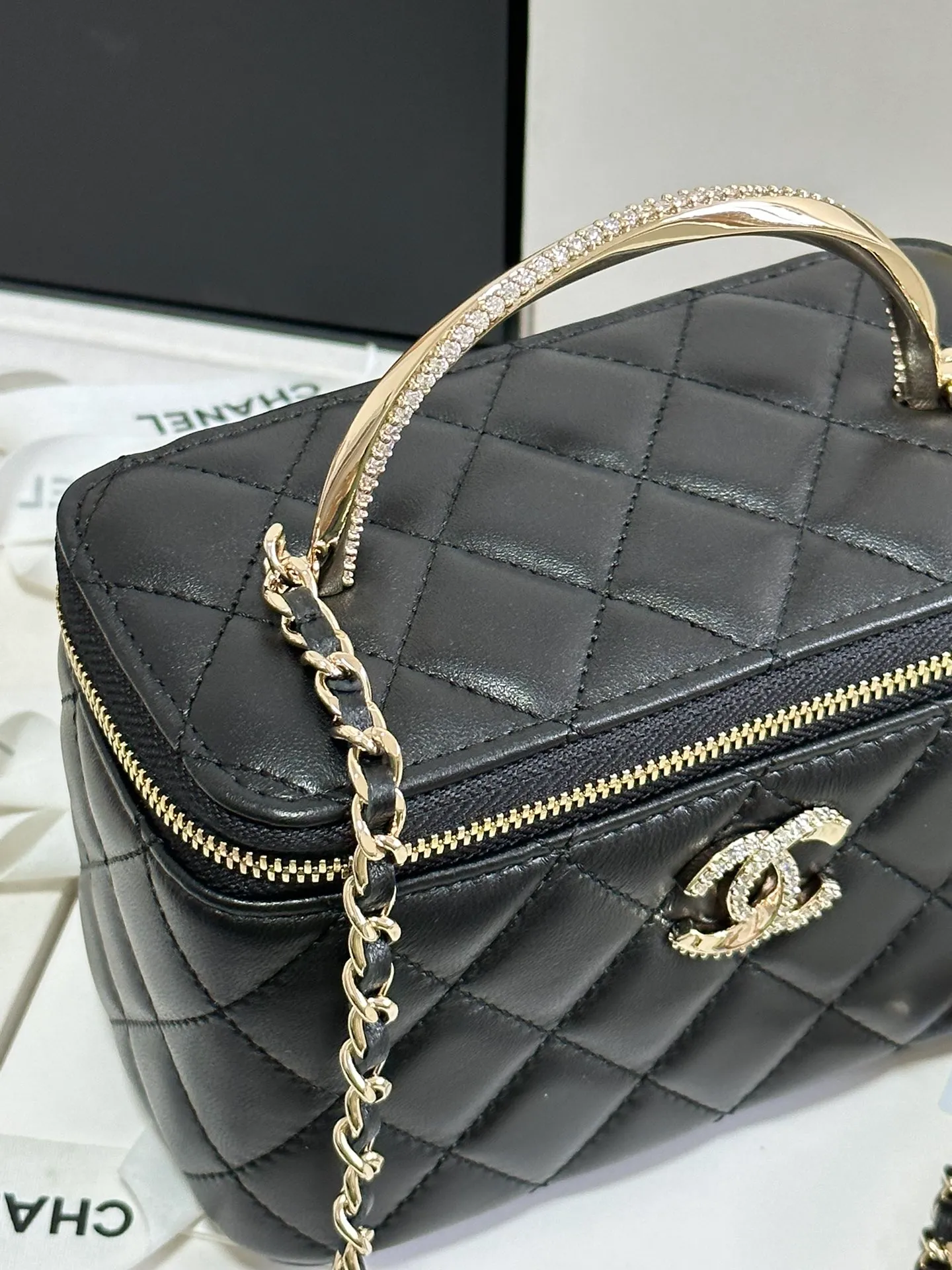 Chanel Classic Black Lambskin Top handle Vanity Bag - Image 6