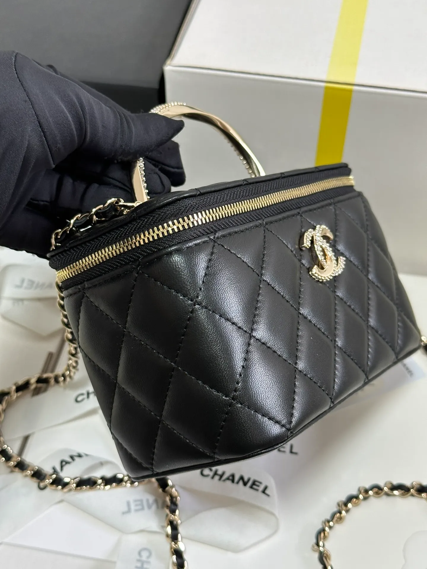 Chanel Classic Black Lambskin Top handle Vanity Bag - Image 7
