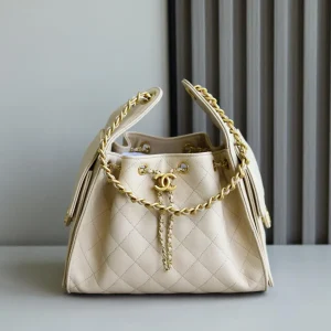 Chanel Handbag Grained Calfskin & Gold-tone Metal