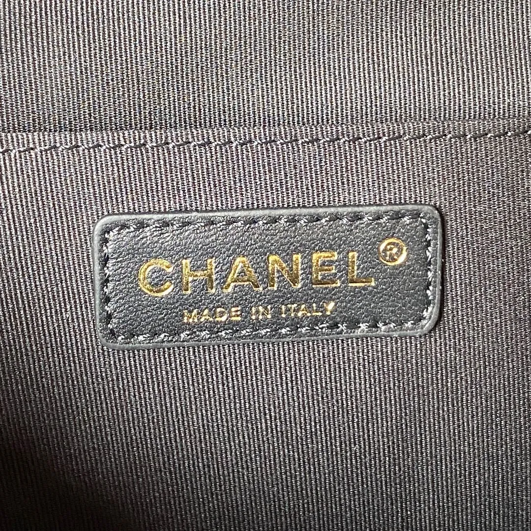 Chanel Limited Edition Caviar Small Mini Duma Backpack - Image 6