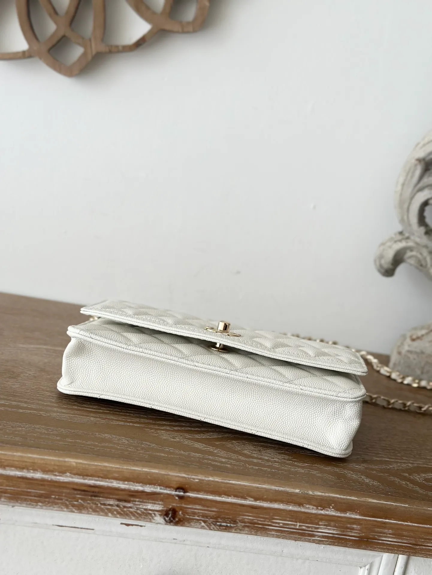 Chanel Mini Flap bag with Top Handle white Cavia - Image 5