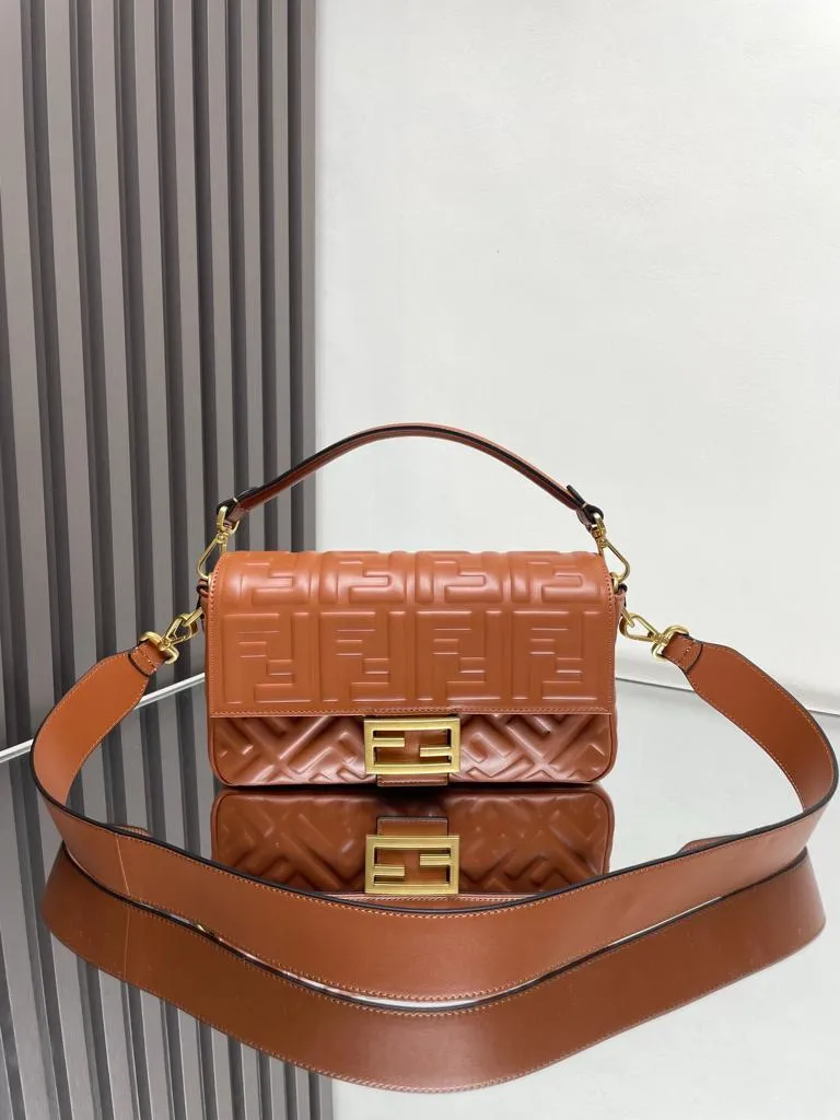 FENDI Medium Baguette Chain Shoulder Bag