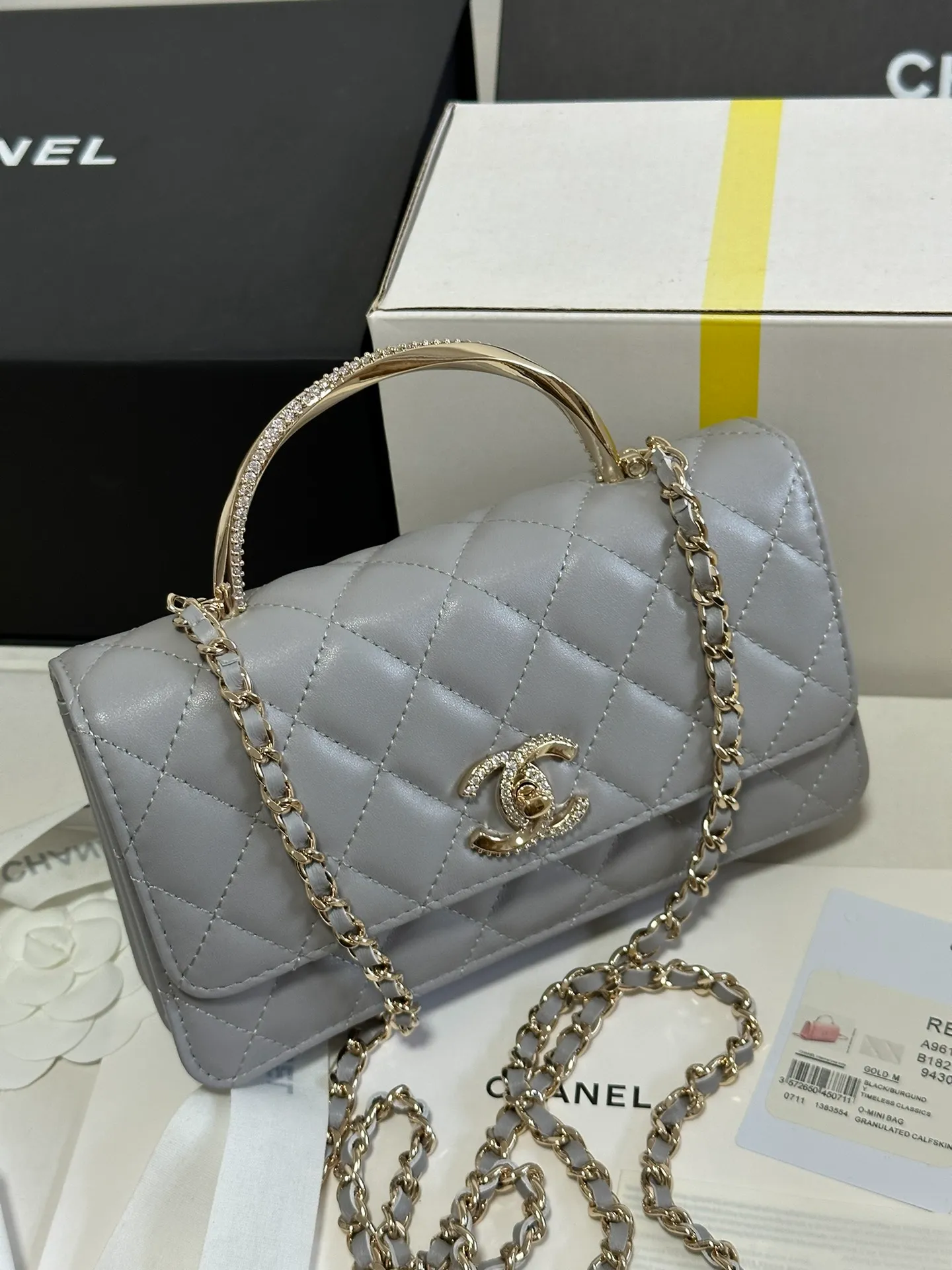 Flap Phone Holder with Chain - Image 3
