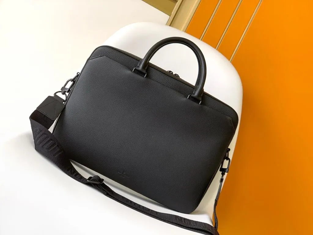 Louis Vuitton Alex Briefcase in Taiga Cowhide Leather Black - Image 5