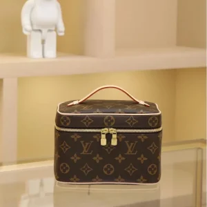 Louis Vuitton Ivory Interior Vanity Case Mini Brown Canvas
