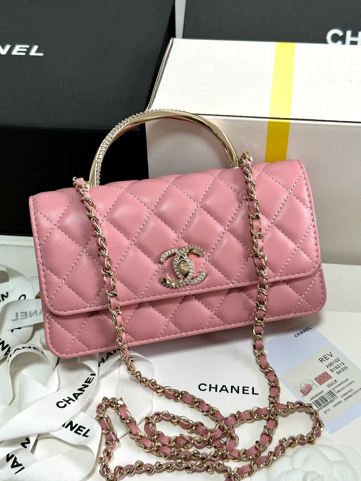 Flap Phone Holder with Chain