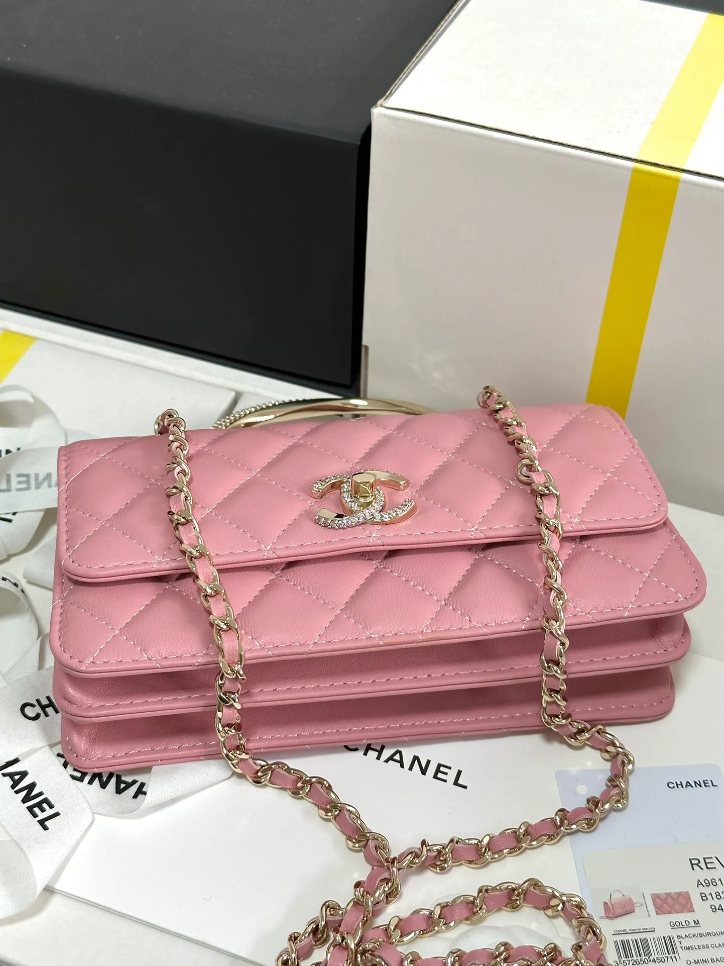 Mini Flap bag, Shiny Lambskin & Gold-tone metal, pink - Image 8