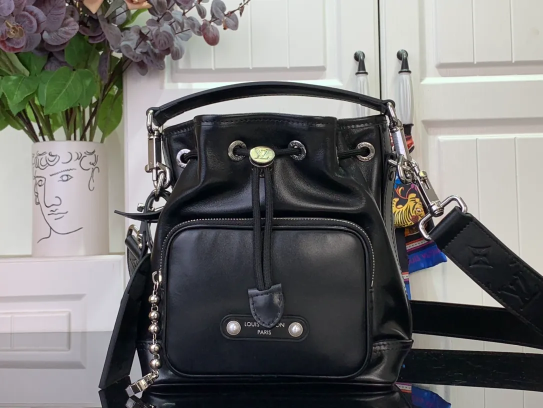 Black Leather Bucket Bag