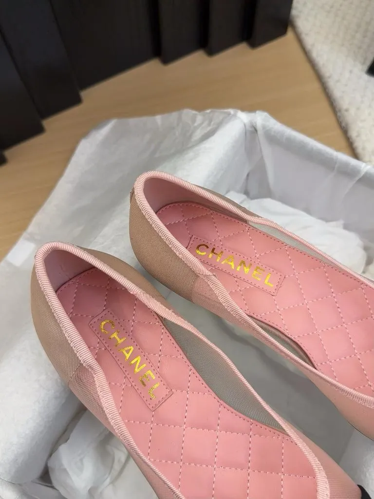 CHANEL 25P CC Two Tone Mesh Grosgrain Cap Toe Ballerina Ballet Flat Shoes Pink - Image 8