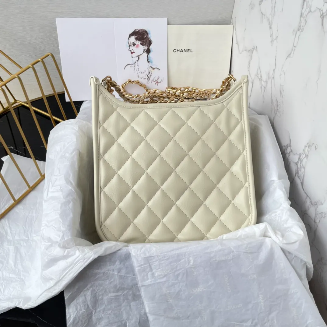 CHANEL Calfskin Quilted CC Hobo Handbag White - Image 5