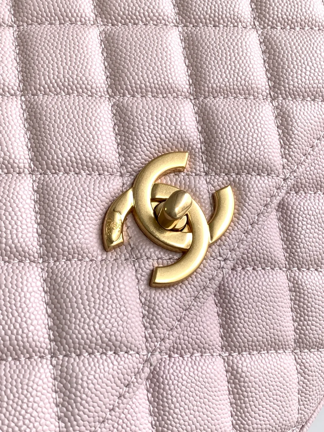 CHANEL Large Flap Bag With Top Handle - Image 7