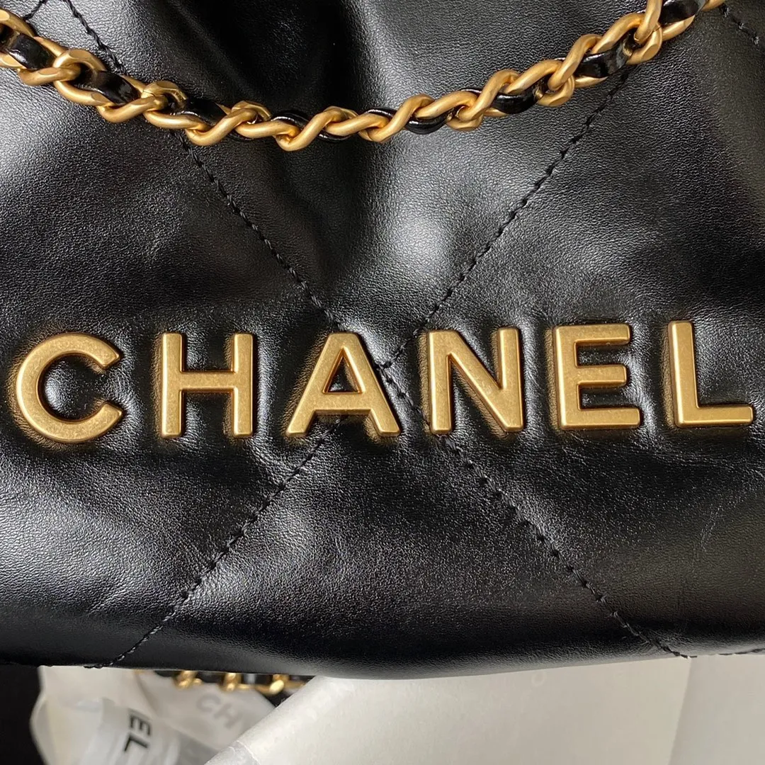 CHANEL Shiny Calfskin Quilted Mini Chanel 22 Black - Image 4