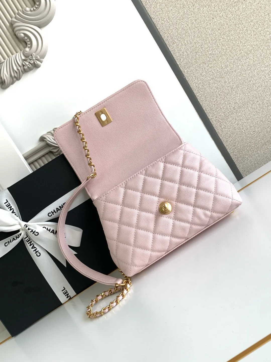 Chanel 20A Lilac Pink Coco Handle Caviar Gold Hardware (3) - Image 10