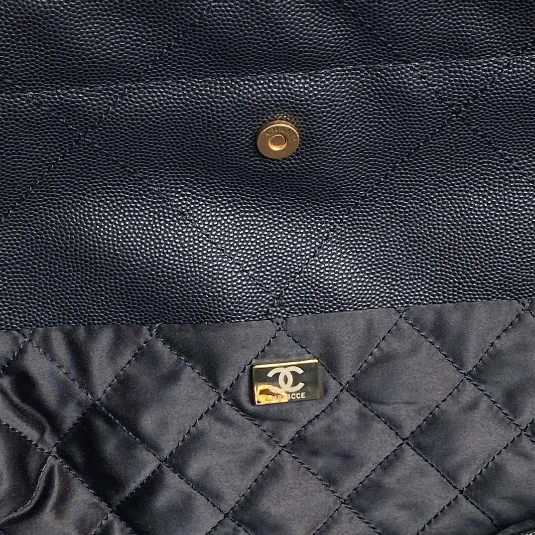 Chanel 22 Bag Small - Image 4