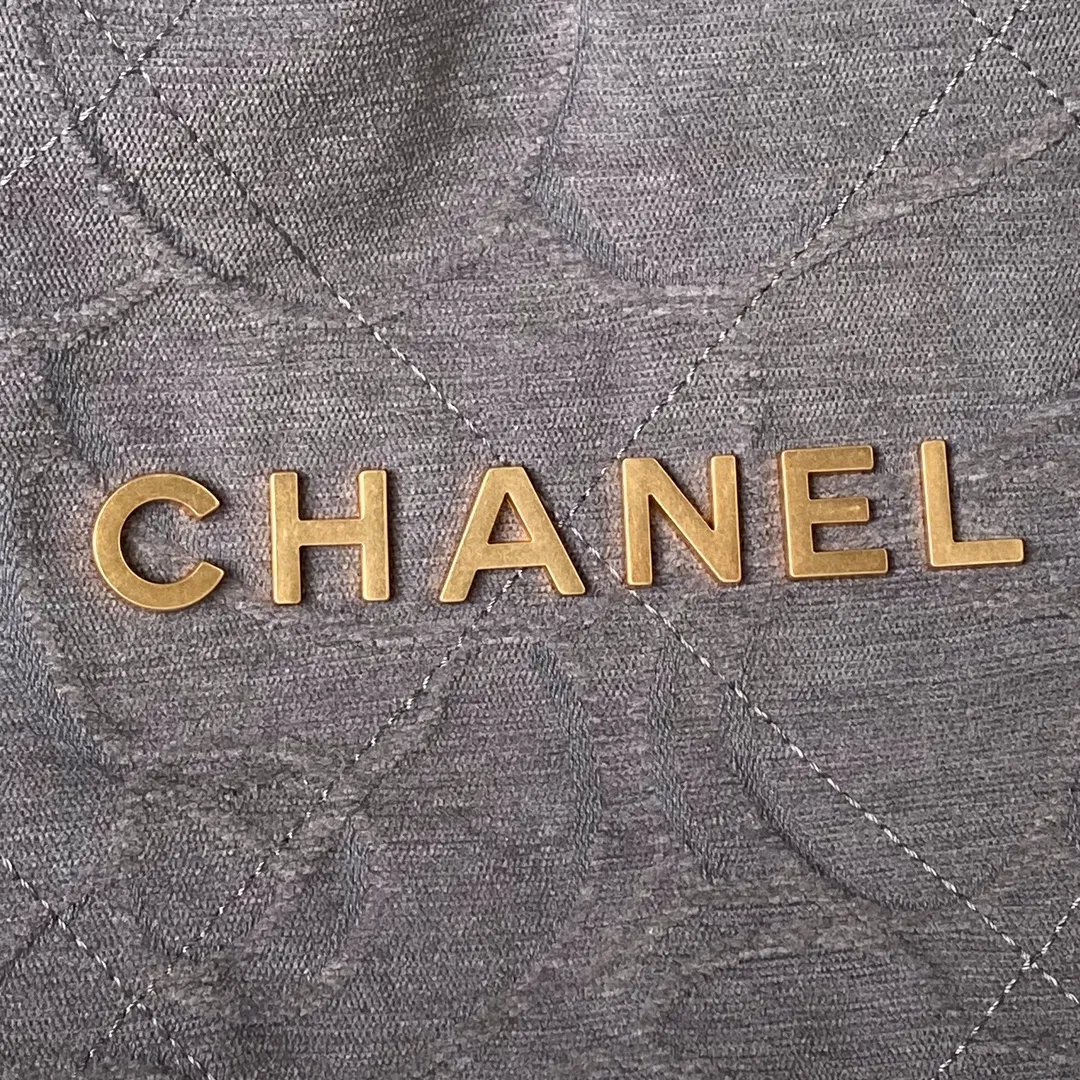 Chanel 22 Chain Denim Medium - Image 6
