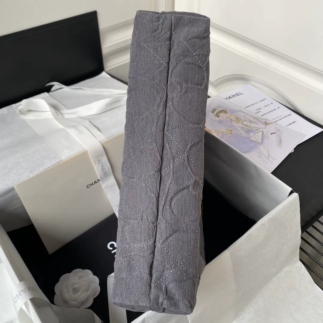 Chanel 22 Chain Denim Medium - Image 7