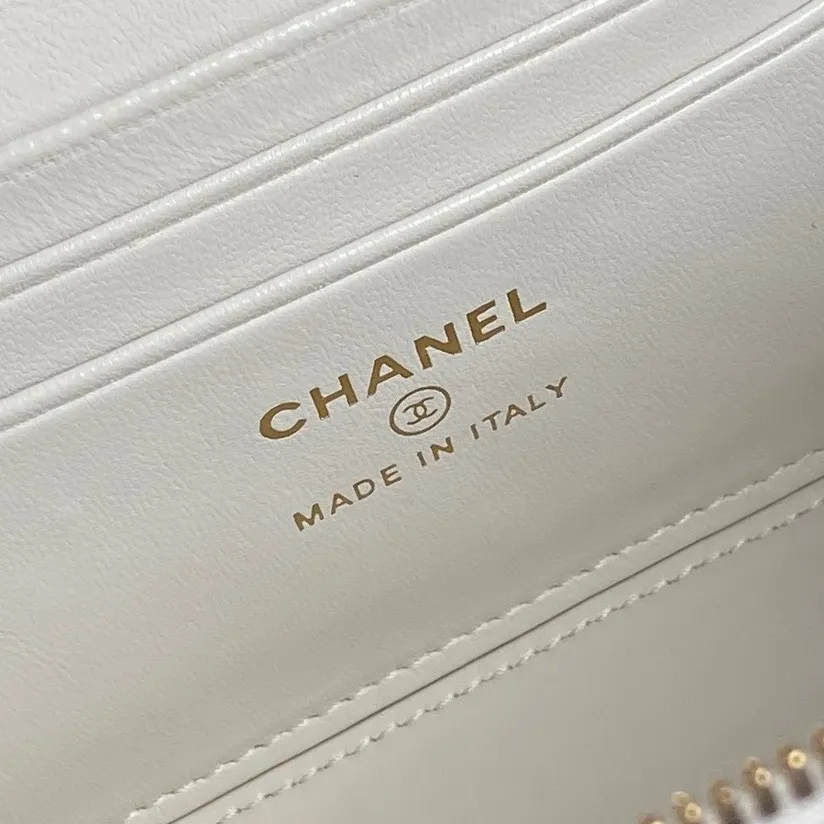 Chanel 23C Cc Mini Vanity Rectangular White Lambskin - Image 2