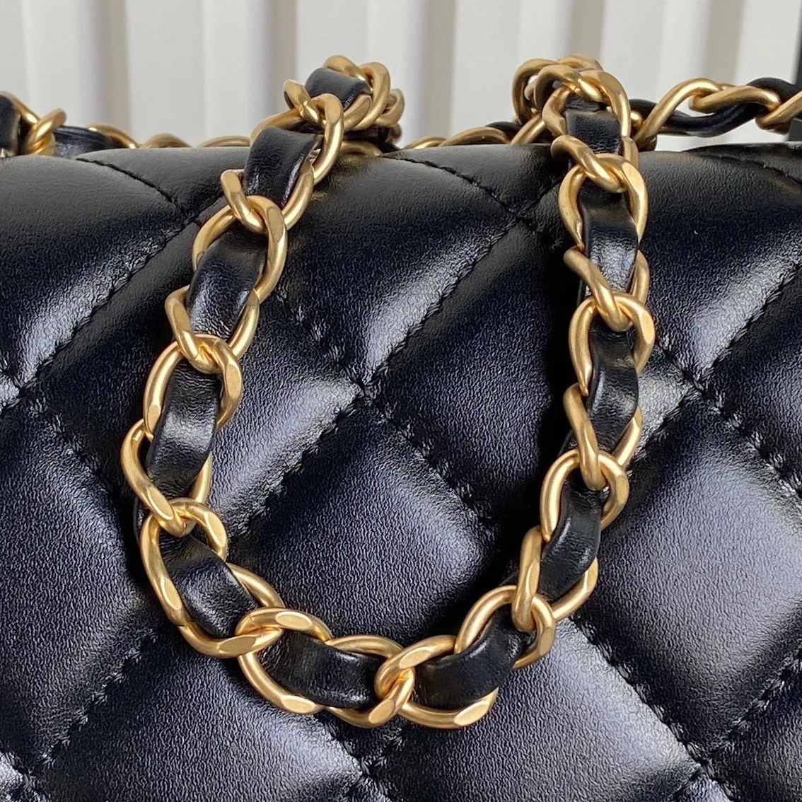 Chanel Black Lambskin Double Flap Shoulder Bag - Image 9