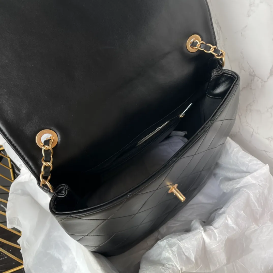 Chanel Black Small Quilted Calfskin Chain Hobo Flap Chanel - Image 11