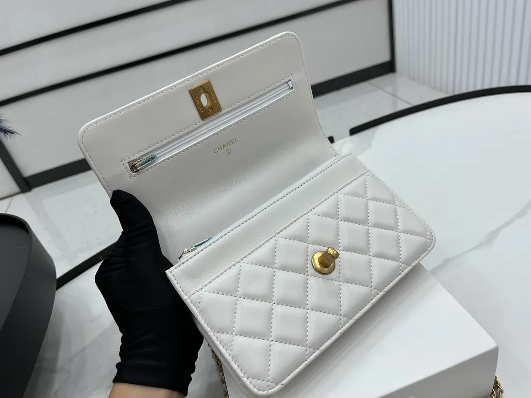 Chanel-Chanel Gold Ball White Wallet On Chain - Image 8
