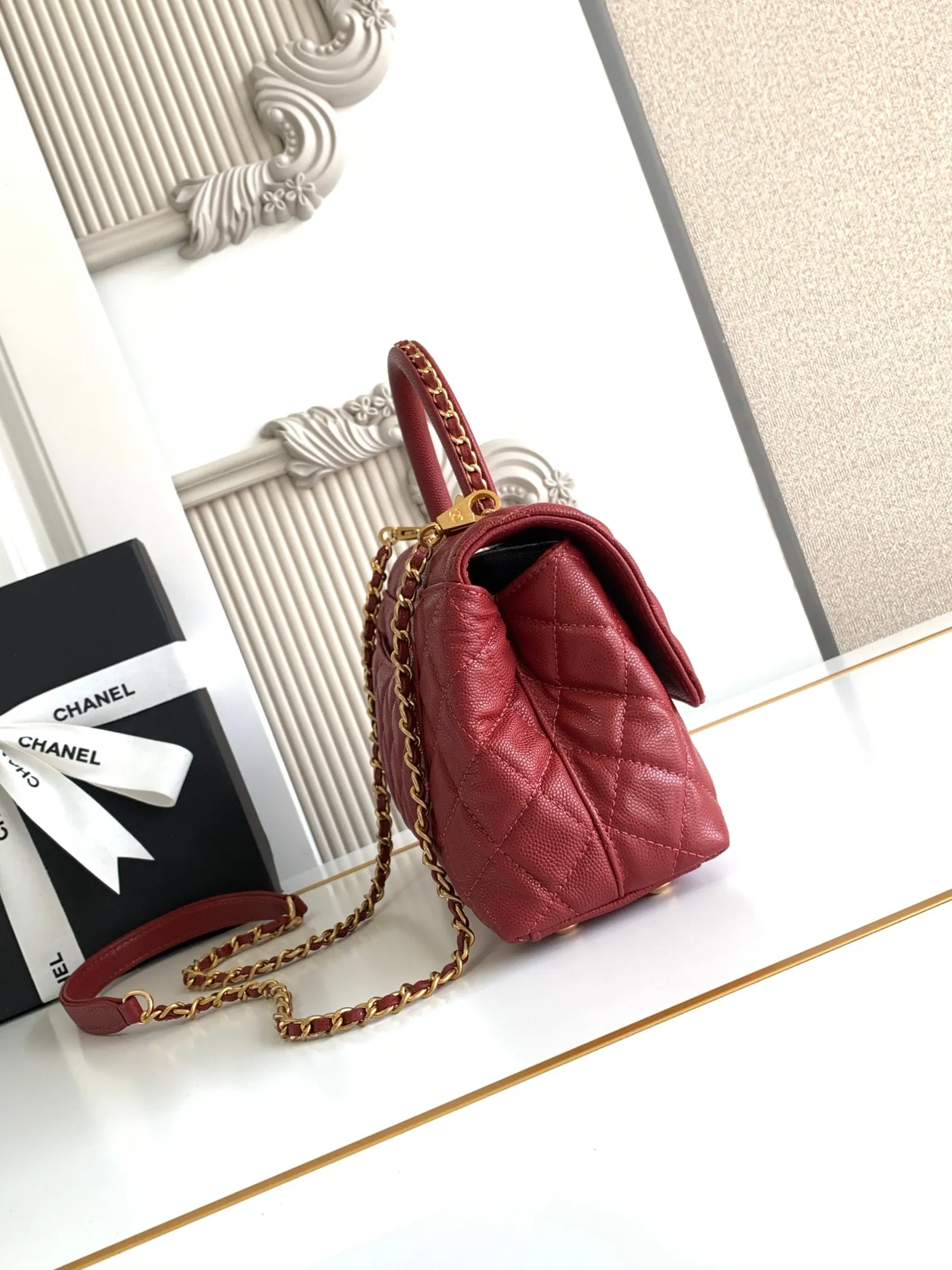Chanel Coco Handle Shoulder Bag Burgundy Medium - Image 4