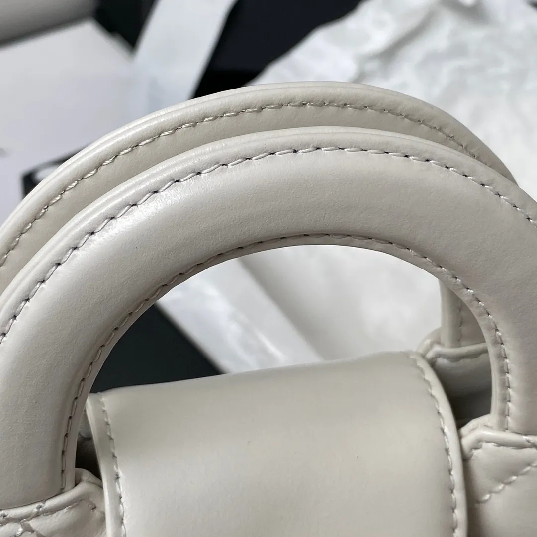 Chanel Kelly Mini Bag - Image 9