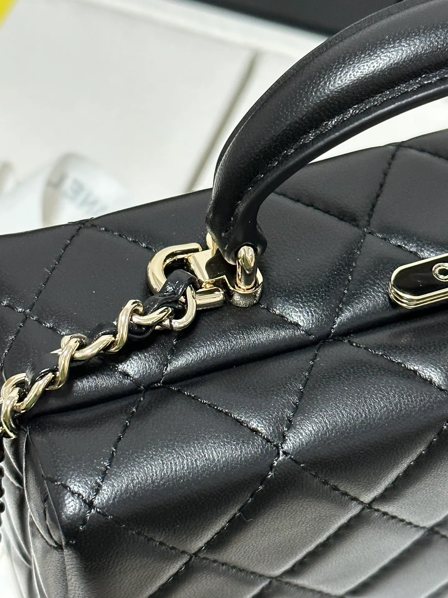 Chanel Matelasse Lambskin Chain Shoulder Bag Black - Image 6