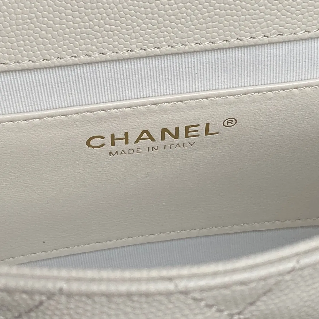 Chanel Mini Flap Bag - Image 3